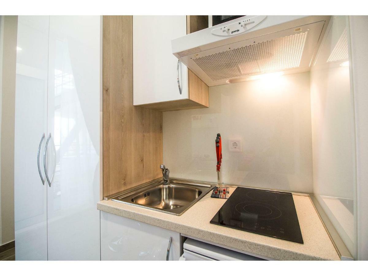 Apartmán Idro Directly At The